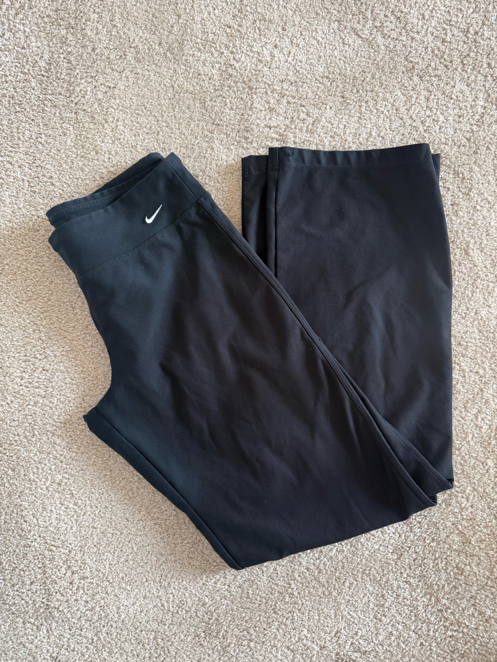 Nike Black Dri-FIT Performance Leggings with Subtle Swoosh